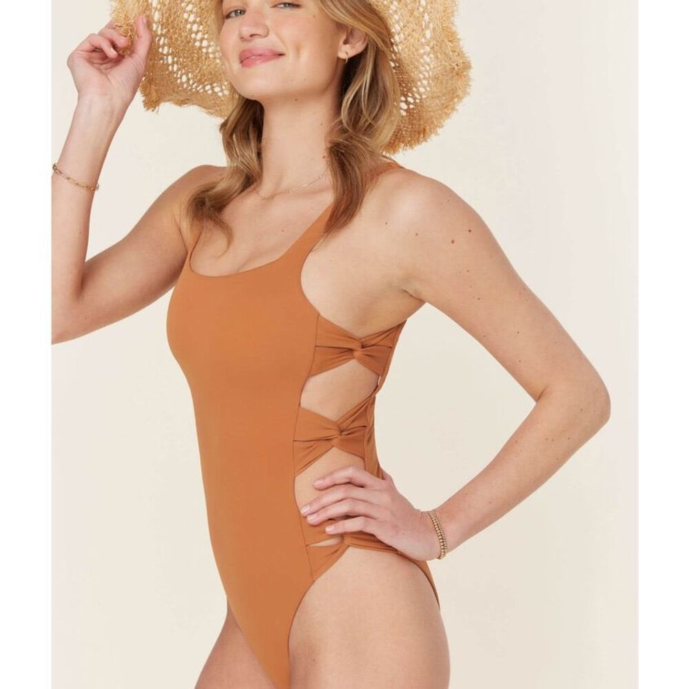 Andie Swim The Lucia One Piece - Eco Nylon - Chestnut - Classic Size M NWT